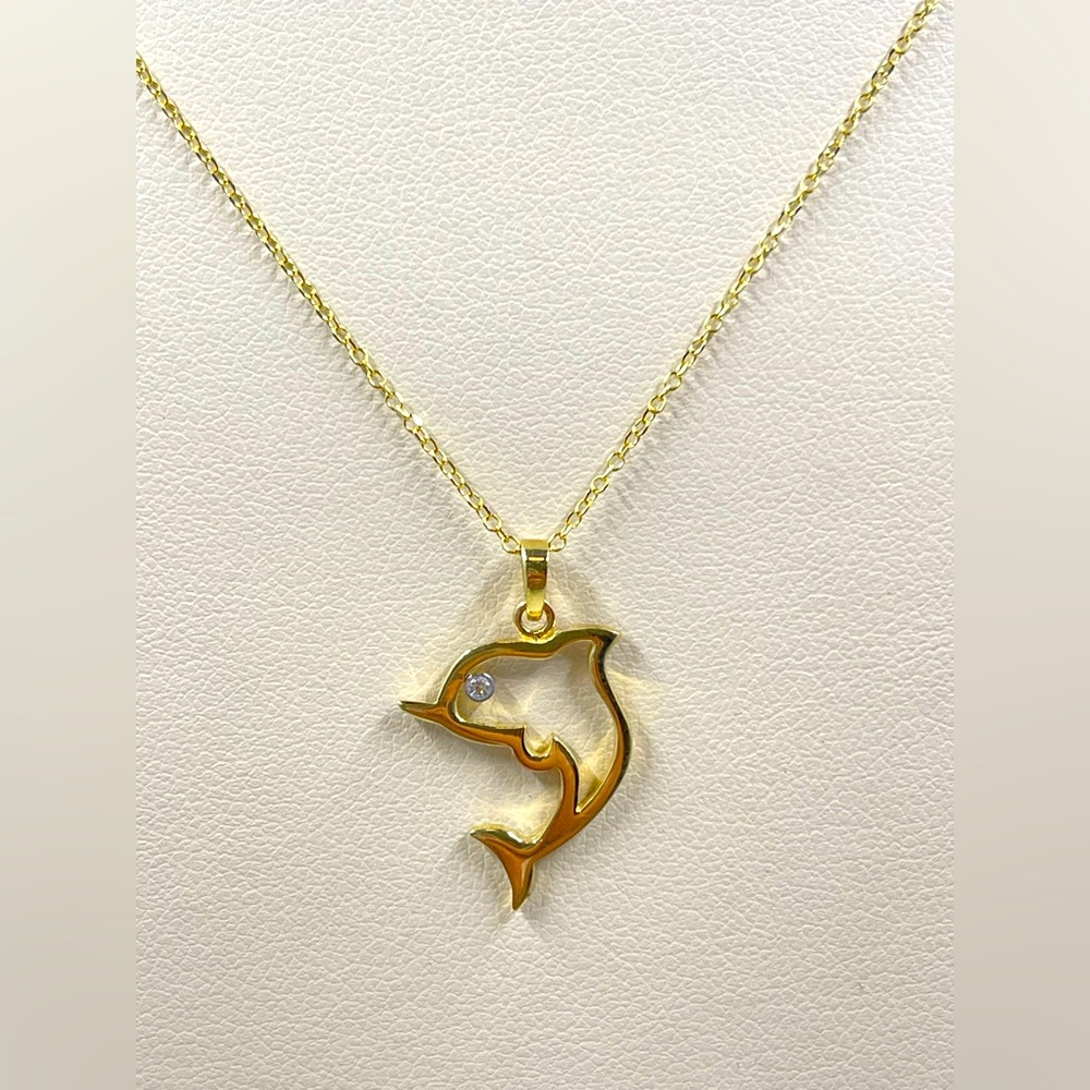 Cute Dolphin with Diamond Eye Necklace In 14k.